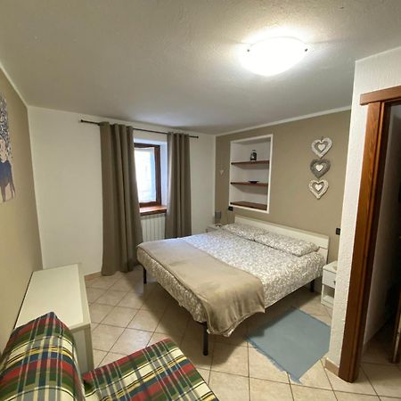 Casa Vacanze A La Salle Luaran gambar