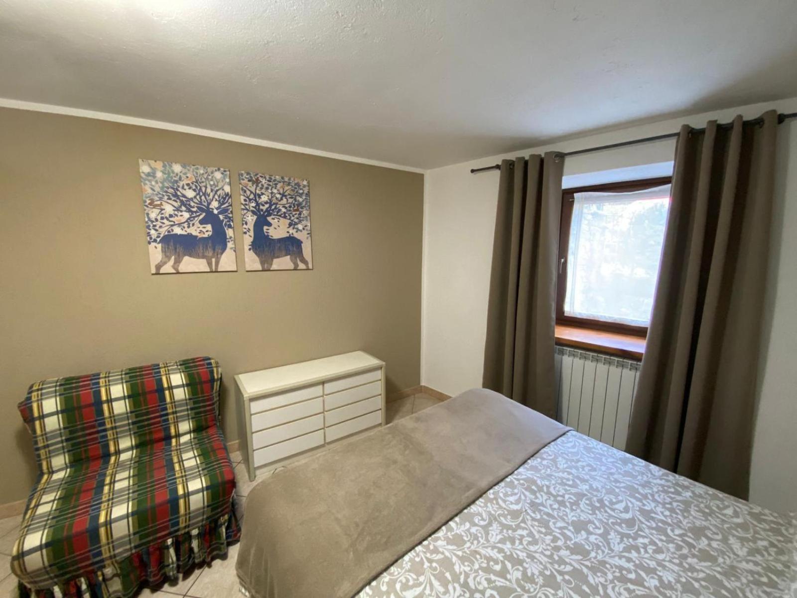 Casa Vacanze A La Salle Luaran gambar