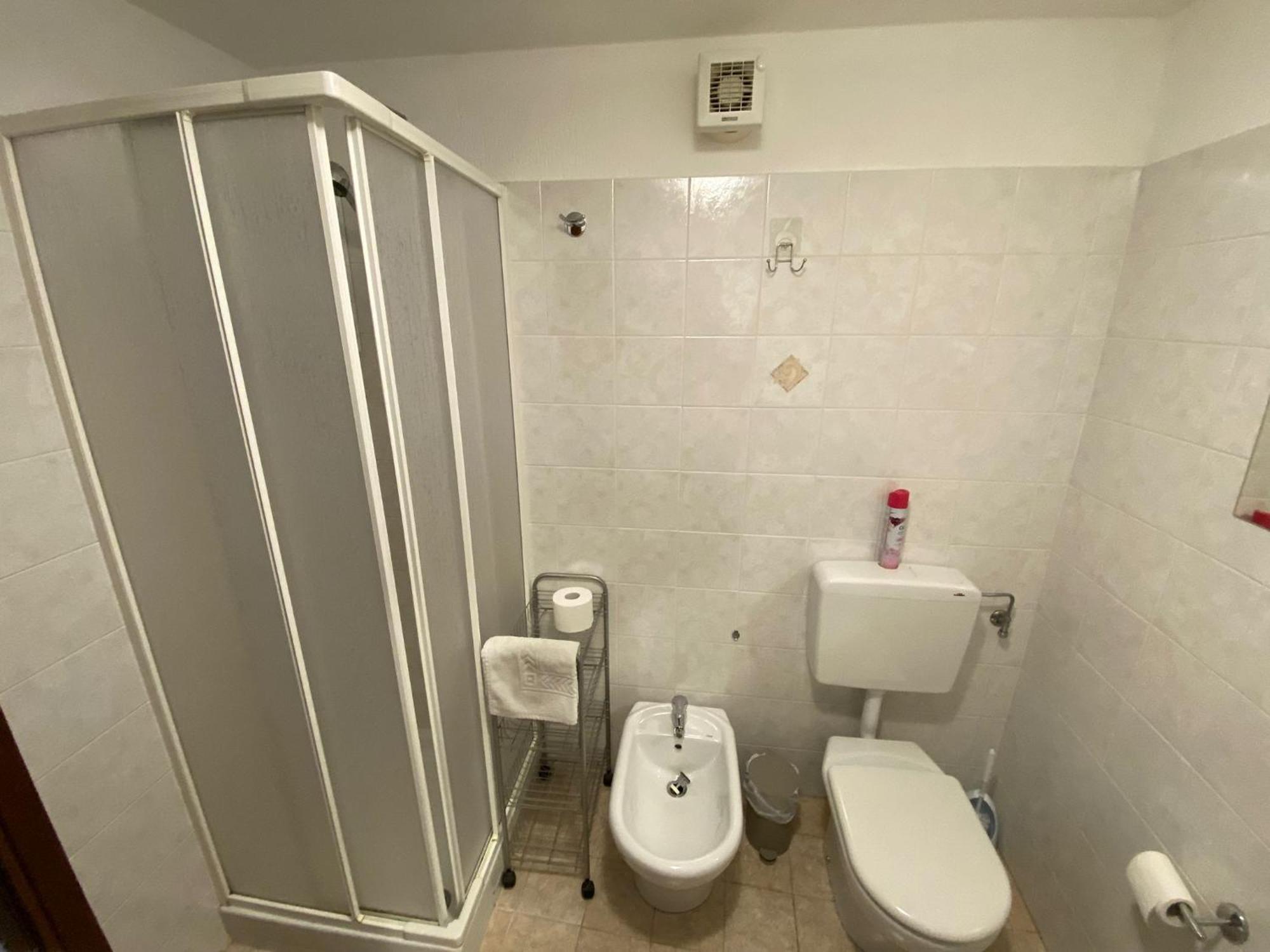 Casa Vacanze A La Salle Luaran gambar