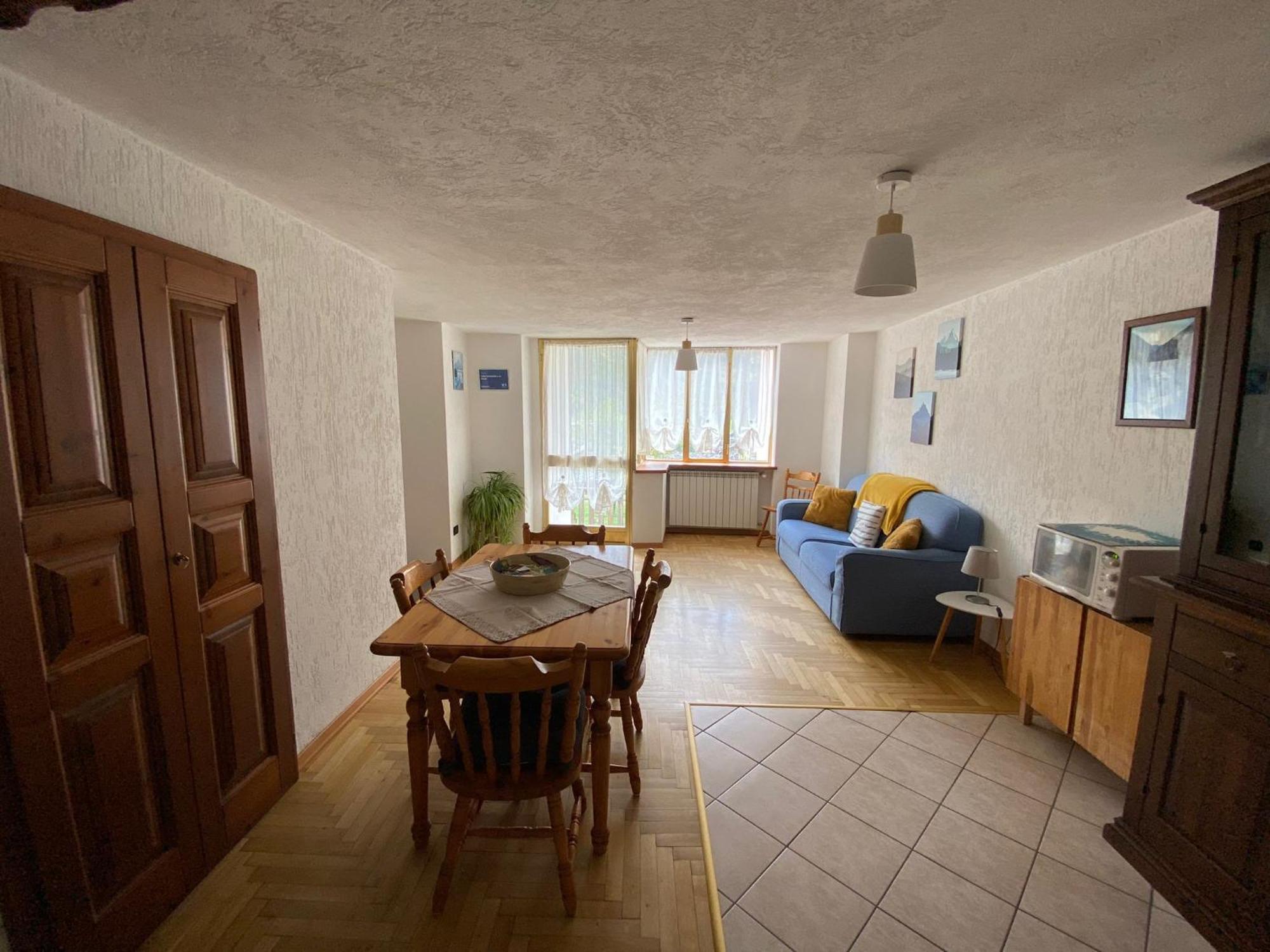 Casa Vacanze A La Salle Luaran gambar